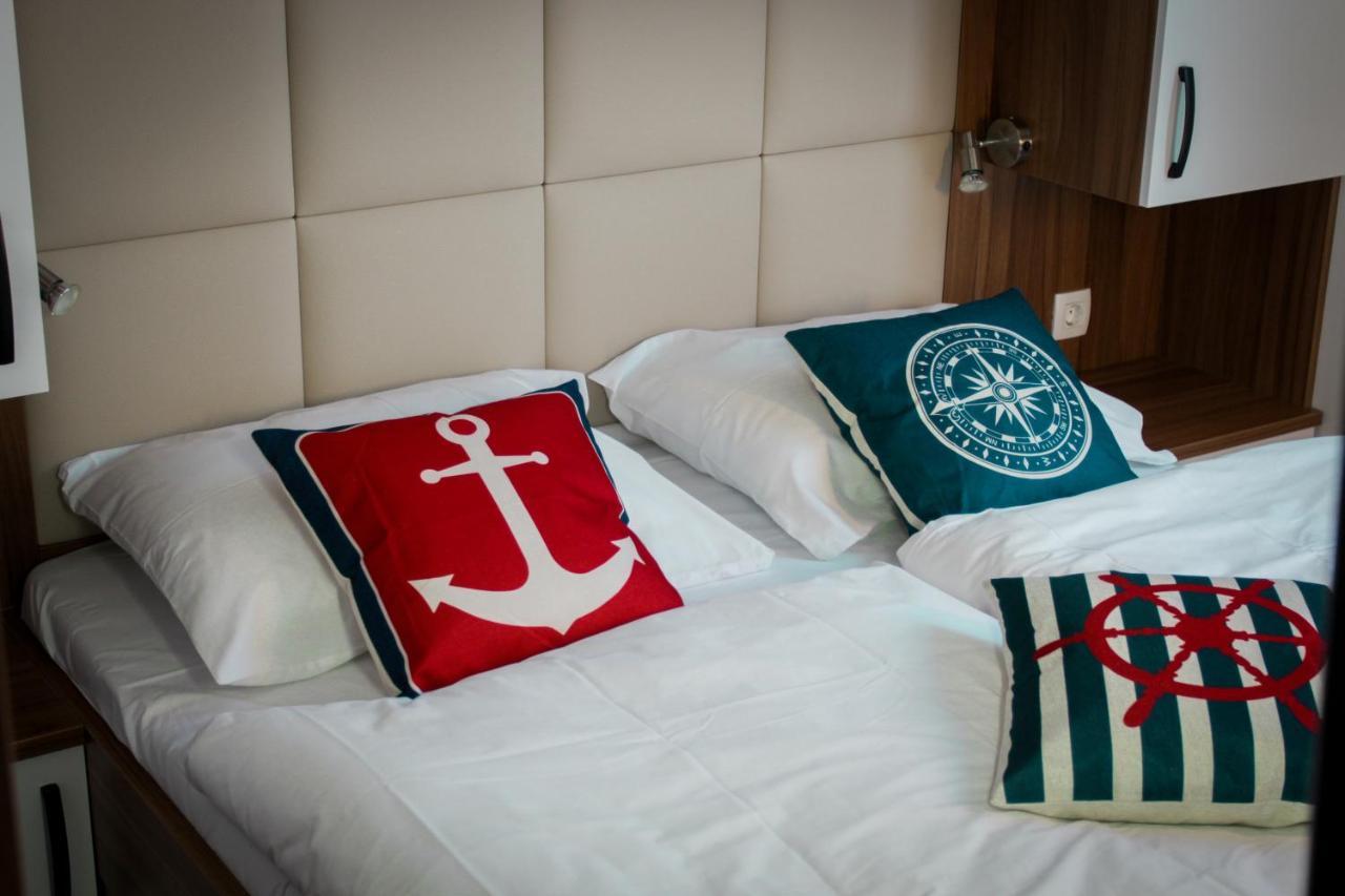 Apartamento Sh Porto 1 Floating House, Marina Portoroz Exterior foto